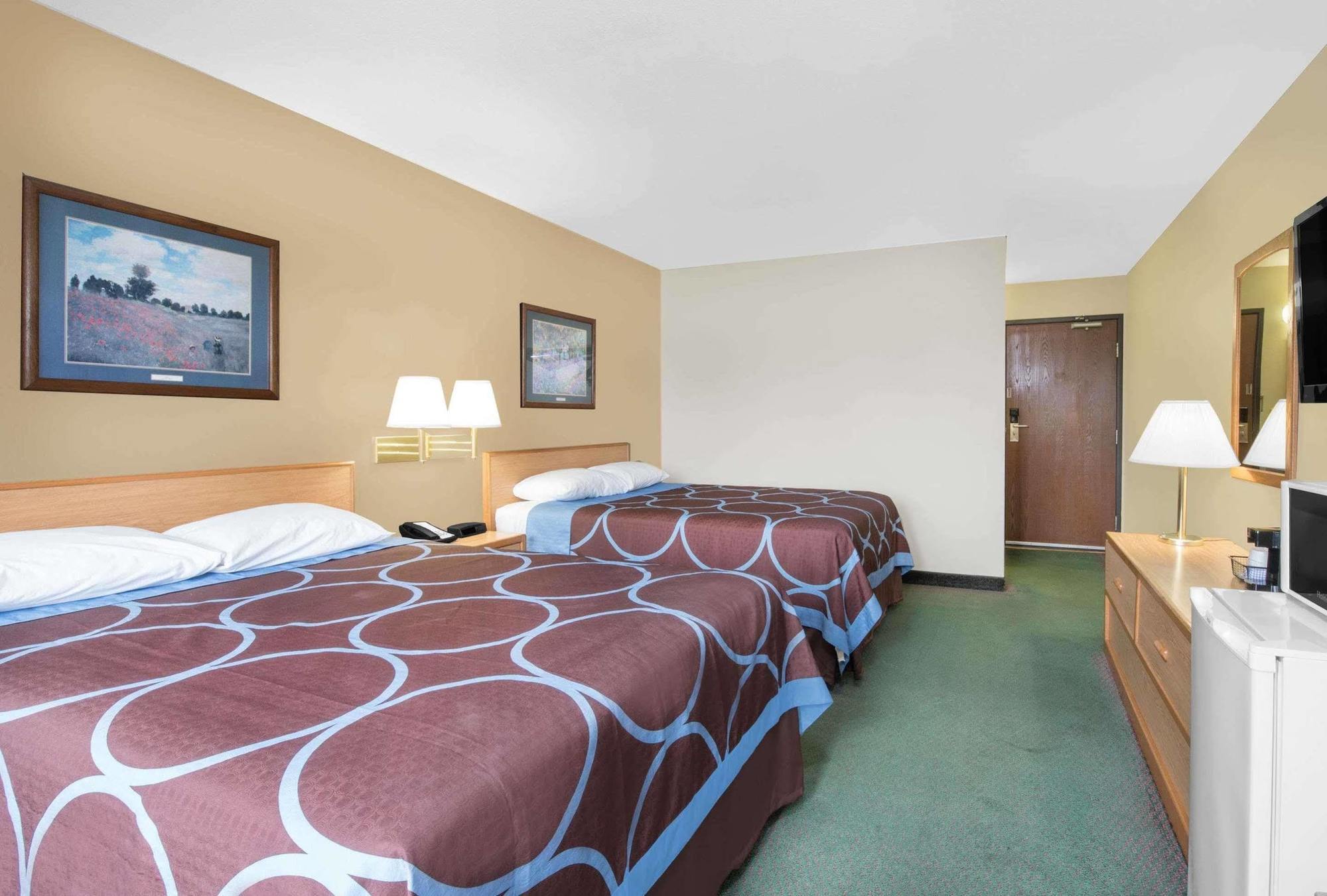 Northwoods Inn And Suites Ely Εξωτερικό φωτογραφία