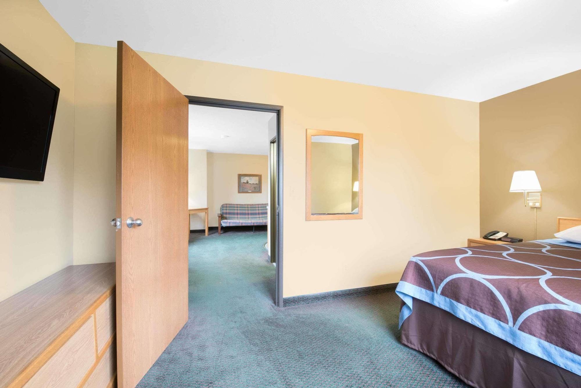 Northwoods Inn And Suites Ely Εξωτερικό φωτογραφία